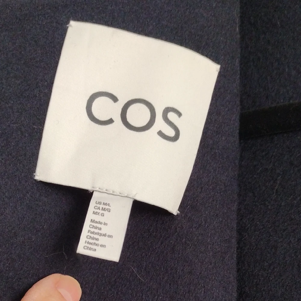 COS Open-Back Wool Bolero Jacket. EUC. Navy. Size M/L - Picture 7 of 9